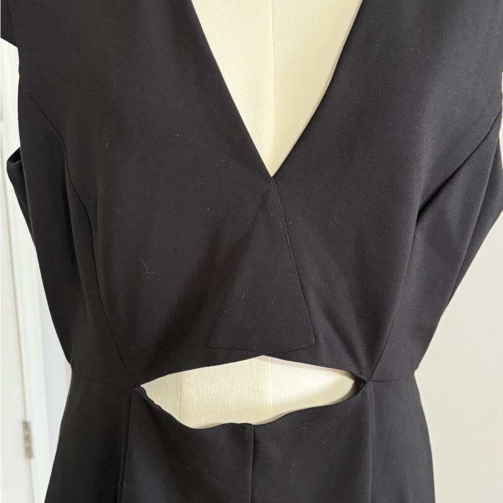 HALSTON HERITAGE Black Dress Cutout Capped Sleeves Mini sizeā 12 Wedding Party - Picture 10 of 10